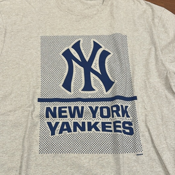 NY Yankees TShirts ⚾️ - Picture 6 of 7